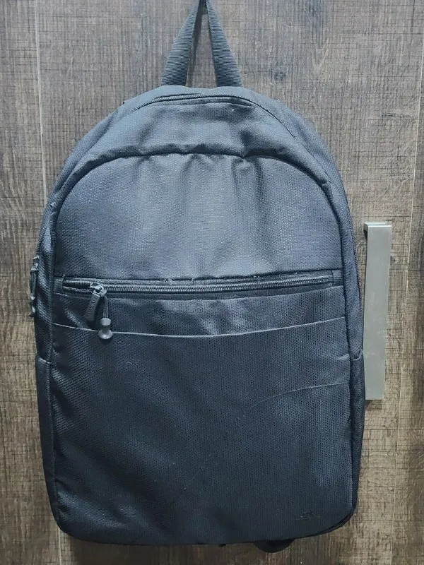 Рюкзак — Rivacase Black (городской рюкзак для ноутбука)