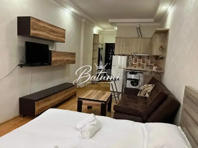 ШИКАРНУЮ студию — Batumi — 400 $