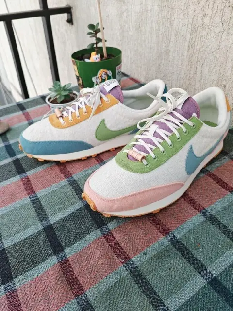 Nike Daybreak SE 'Sun Club — Worn Blue' — Batumi — 140 ₾