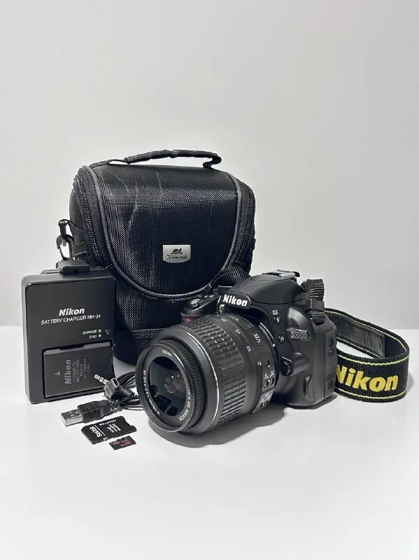 Nikon D3100 + объектив 18-55mm VR