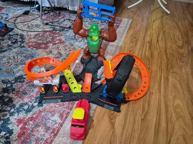 Трасса Hot Wheels Гарилла — Antalya