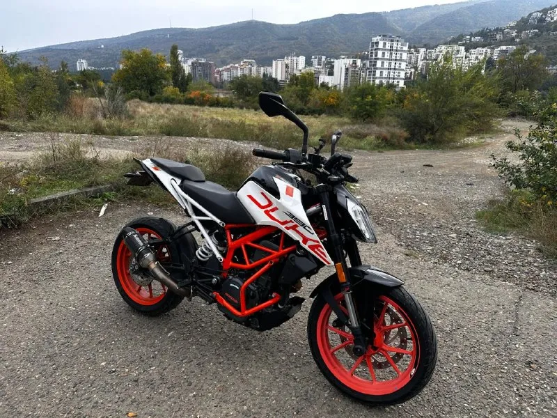 Ktm duke 390