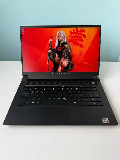 Dell Alienware m15 R7 AMD — Белград — 949 €