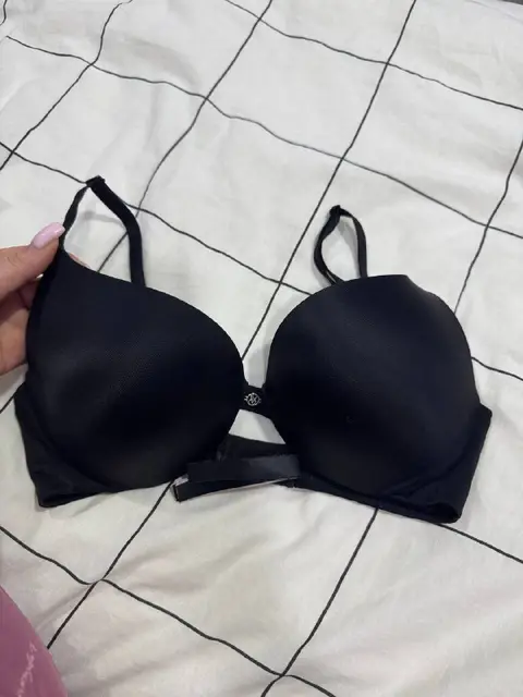 VICTORIA’S SECRET — Батуми — 50 ₾