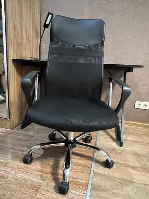 Компьютерный стул — Батуми — 200 ₾