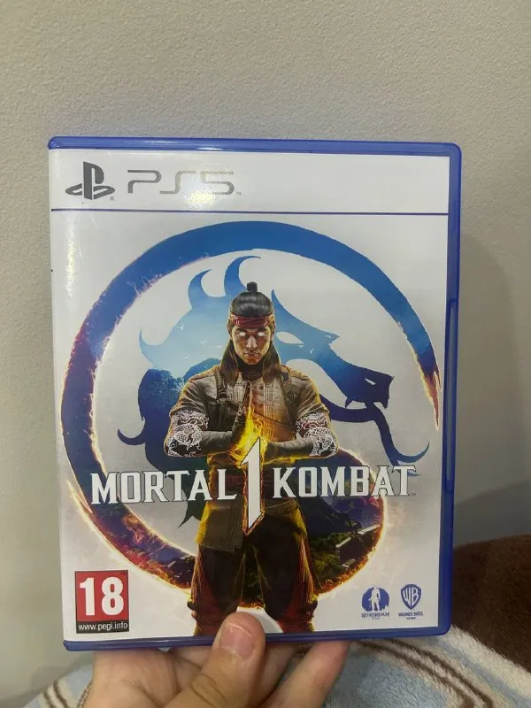 Диск PlayStation пять Mortal Kombat один