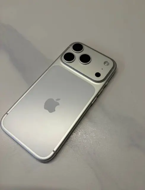 IPhone 17 Pro 256 GB — Tbilisi — 2,900 ₾