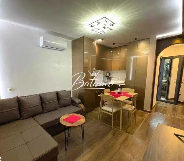 1+1 Новый Бульвар — Батуми — 550 $