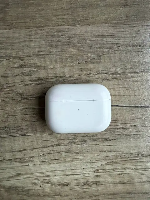 AirPods 3pro кейс — Тбилиси — 100 ₾