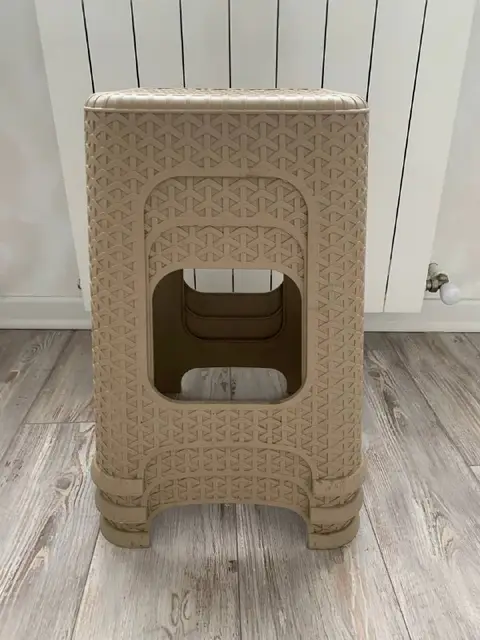 3 пластмассовых стула — Batumi — 45 ₾