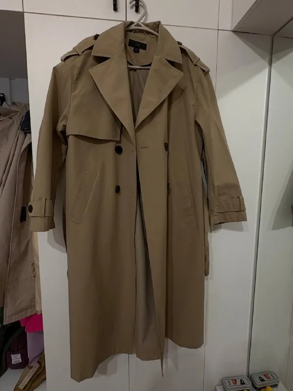 Классический тренч Zara бежевого цвета