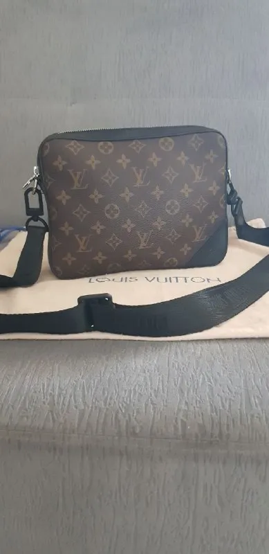 Мужская сумка через плечо Louis Vuitton Outdoor Messenger