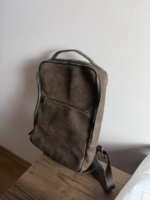 Кожаный рюкзак под замшу — Tbilisi — 120 ₾