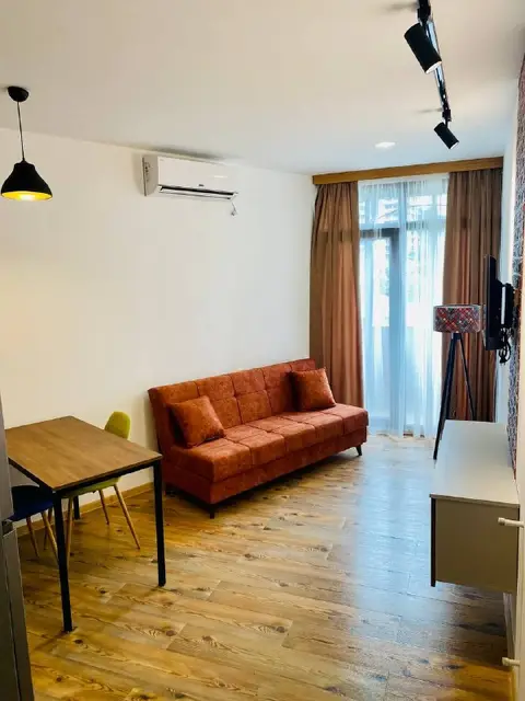 2 комнатная квартира — Batumi — 300 $