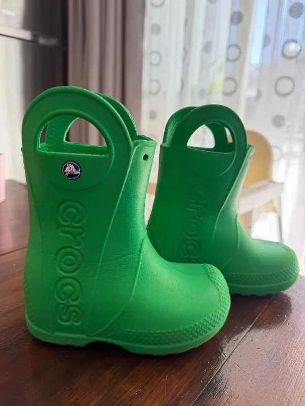 Резиновые сапоги crocs оригинал с8 24-25 размер