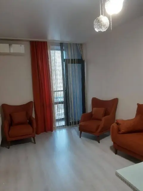 Сдаётся квартира 1+1 — Батуми — 500 $