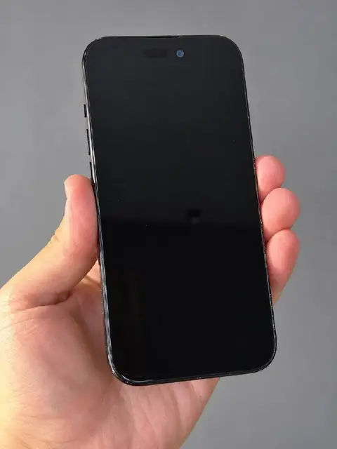 IPhone 15 128GB — Батуми — 1 000 ₾