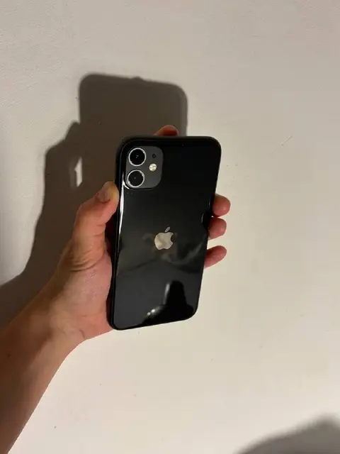 Iphone 11 — Tbilisi — 300 ₾