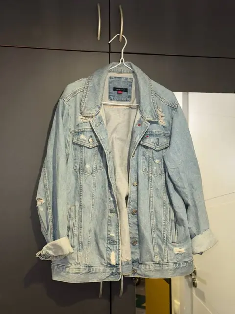 Оверсайз-джинсовка Tommy Hilfiger — Tbilisi — 180 ₾