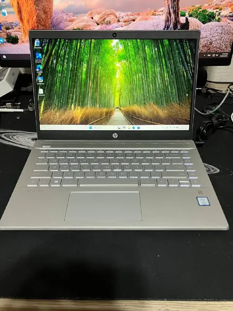 Ноутбук HP Pavilion 14-ce2068st — Тбилиси — 400 ₾