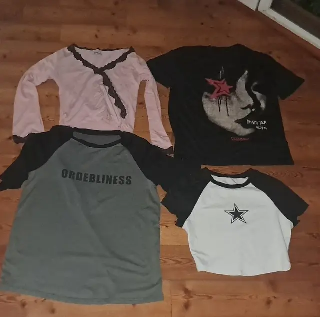 Розовая кофта — Батуми — 15 ₾