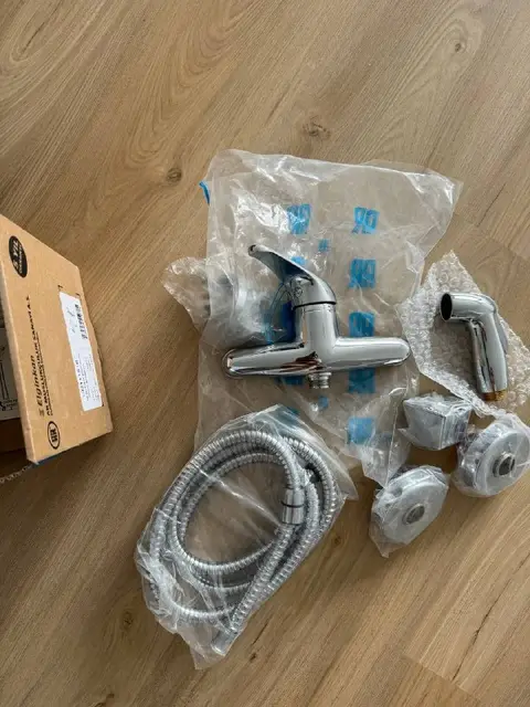 Полный комплект гигиенического душа — Батуми — 80 ₾