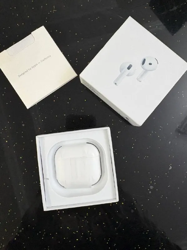 Airpods 4 — качественная копия