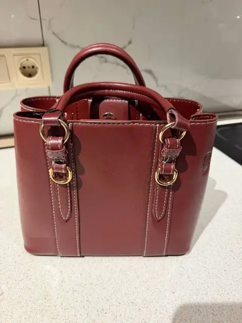 Кожаная новая сумка — Батуми — 80 ₾
