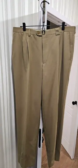 Мужские брюки Burberry — Тбилиси — 120 ₾