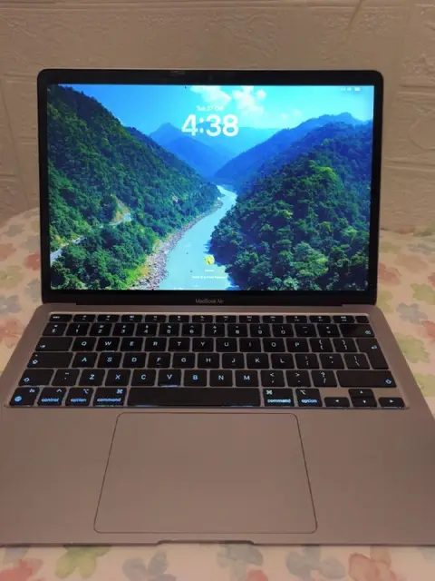 MacBook Air 13» M1 (2020) — Тбилиси — 1 200 ₾