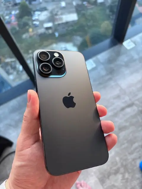 IPhone 15 PROMAX 512 GB — Batumi — 1,900 ₾