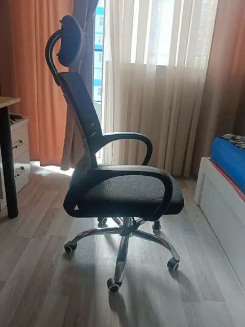 Компьютерный стул — Батуми — 120 ₾
