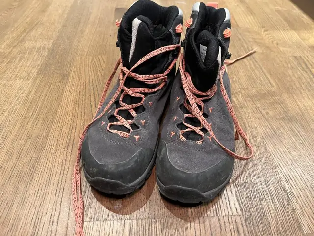 Треккинговые женские ботинки kayland — Батуми — 150 ₾