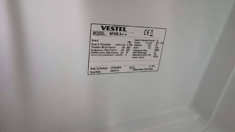 Холодильник Vestel NoFroz