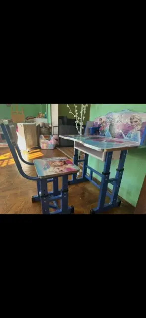 Стол — Тбилиси — 40 ₾