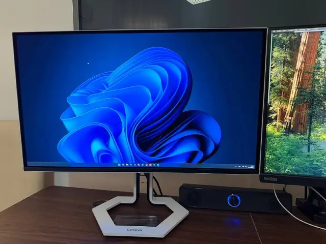 Lenovo Legion Pro 27Q-10 — Batumi — 1,250 ₾