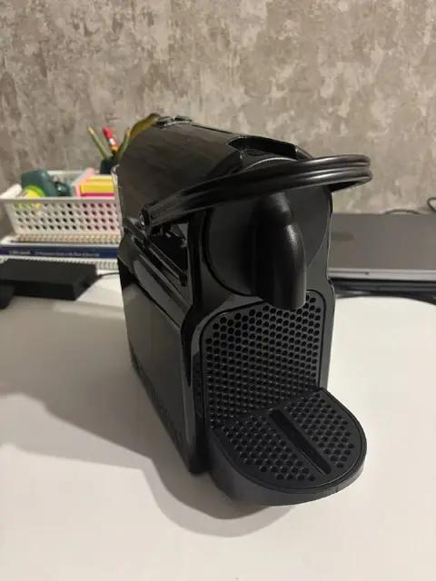 Капсульная кофемашина DeLonghi Nespresso Inissia — Батуми — 350 ₾