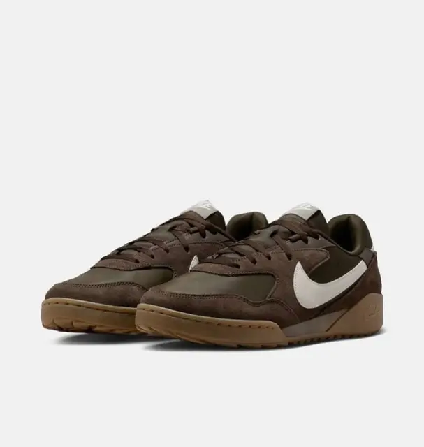 МУЖСКИЕ КРОССОВКИ NIKE — Тбилиси — 230 ₾