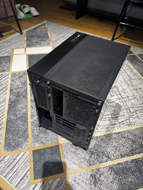 Lian Li O11 Air Mini — Батуми — 160 ₾