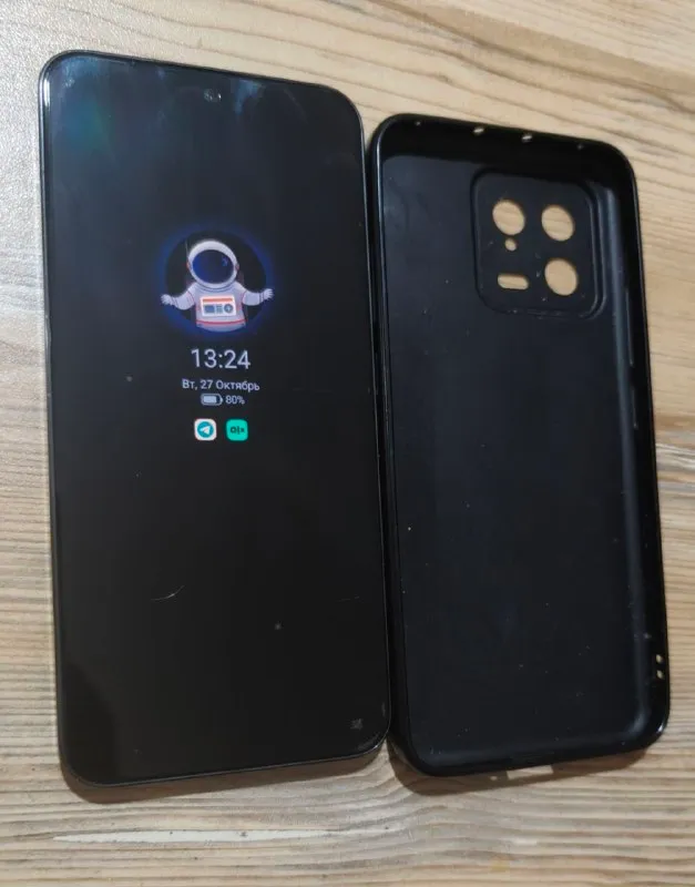 Xiaomi 13 на 256 ГБ