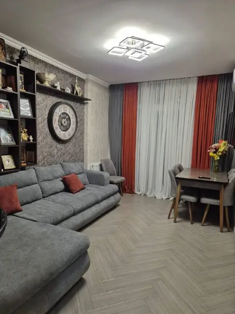Сдам квартиру 2+1 — Батуми — 600 $