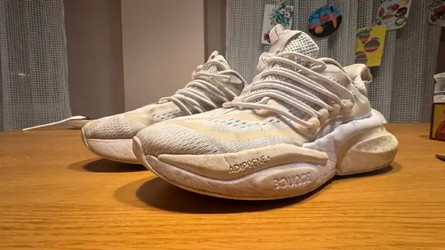 Кроссовки Adidas — Antalya — 500 ₺
