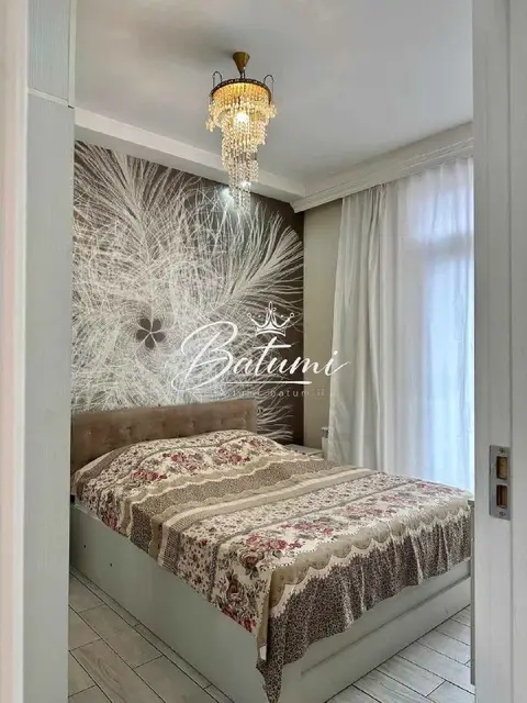 3х комнатная квартира — Batumi — 700 $