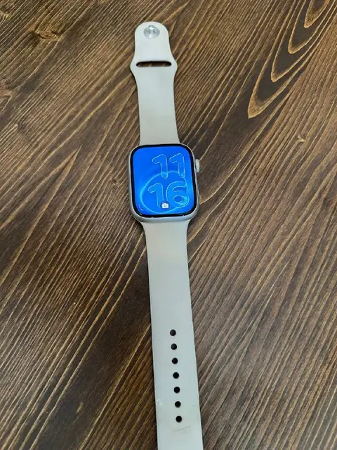 Apple Watch Series 7, 45 mm — Батуми — 499 ₾