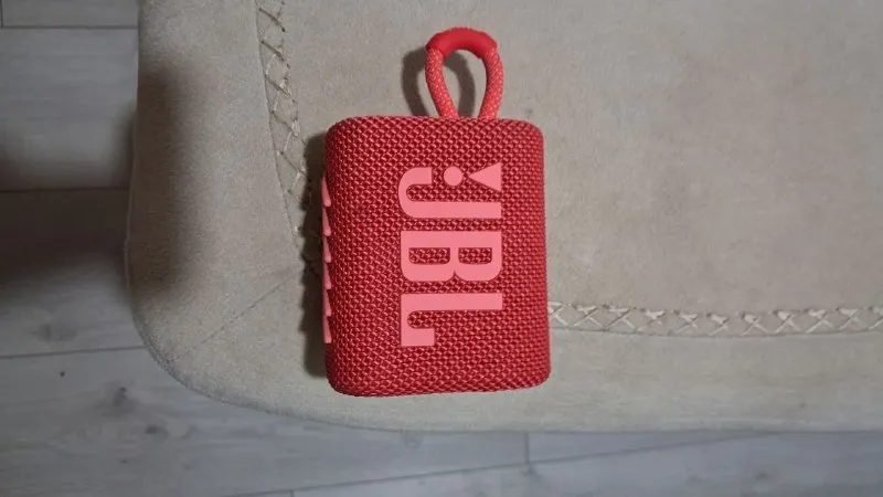 Колонка JBL