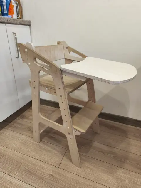 Стул детский с регулировкой — Батуми — 40 ₾