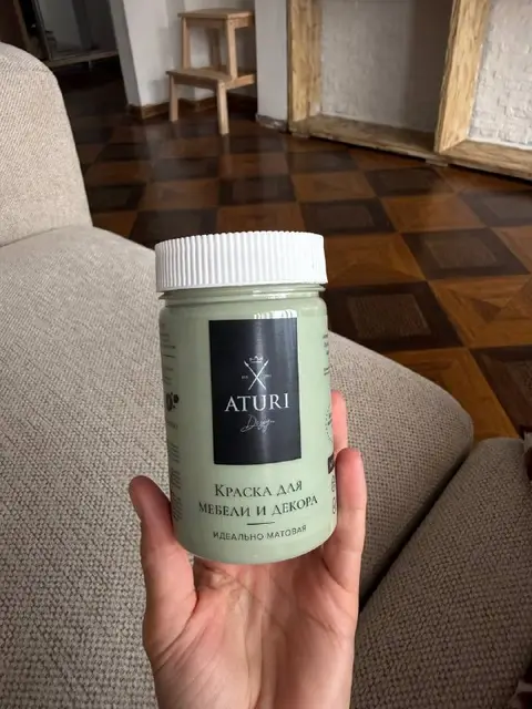 Новая краска приятного зеленого цвета — Батуми — 15 ₾