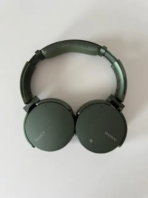 Беспроводные полноразмерные наушники Sony MDR-XB950N1 — Тбилиси — 60 ₾