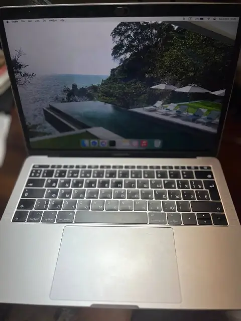 MacBook Pro 13 2017 — Батуми — 750 ₾