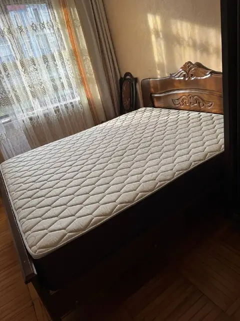 Софа 1,60-1,90 дерево — Batumi — 300 ₾